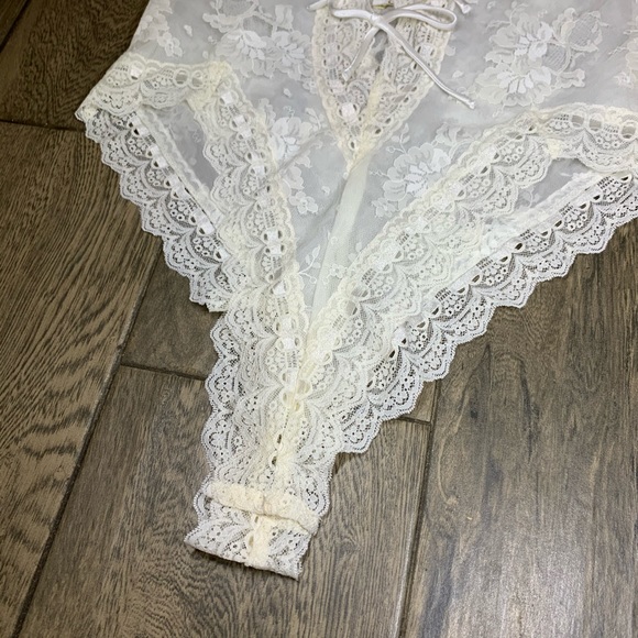 VICTORIAS SECRET Vintage Gold Label Lace Lingerie - Picture 3 of 13